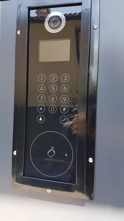 Konrada Žilnika 10 | 4zida.rs