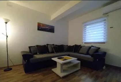 Nemanjina 24 | 4zida.rs