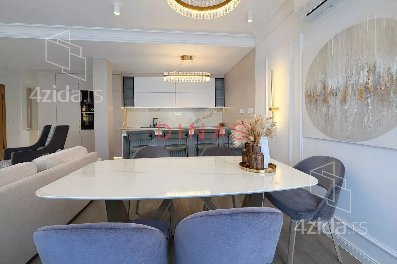 Četvorosoban stan | 4zida