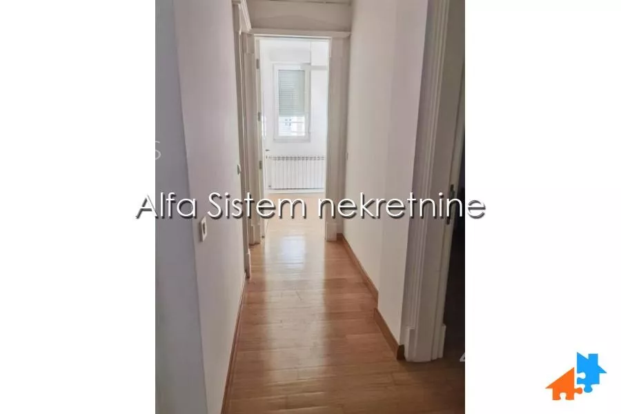 Kancelarija | 4zida