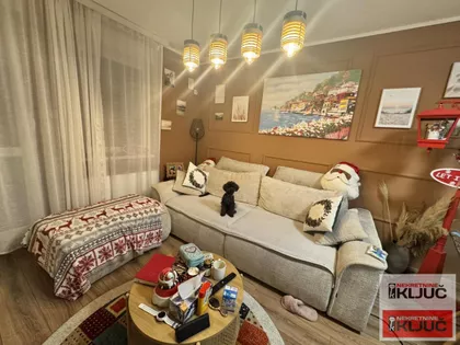 Nova Detelinara | 4zida.rs