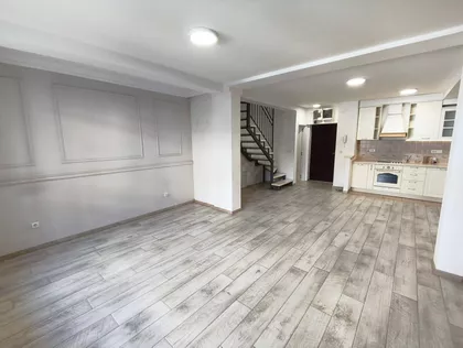 7.Juli 38 | 4zida.rs