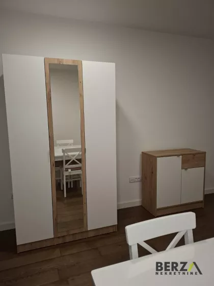 Novo Naselje | 4zida.rs