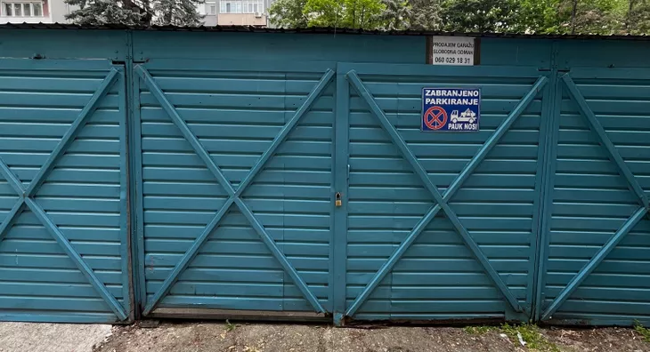 Garaža | 4zida