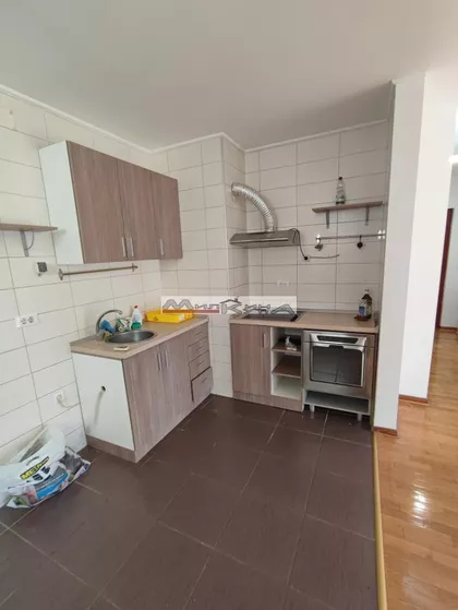 Kalenić pijaca | 4zida.rs