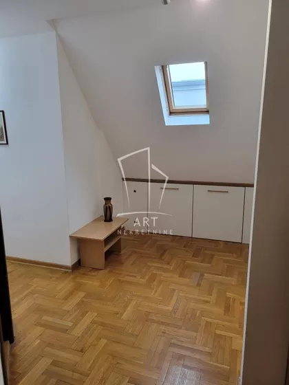 Rade Končara | 4zida.rs