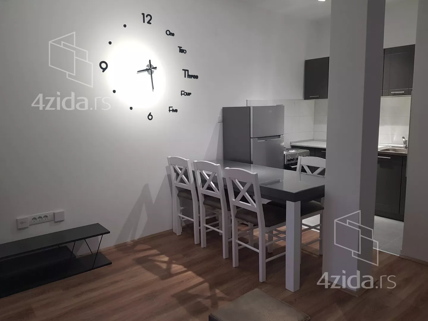 Garsonjera | 4zida
