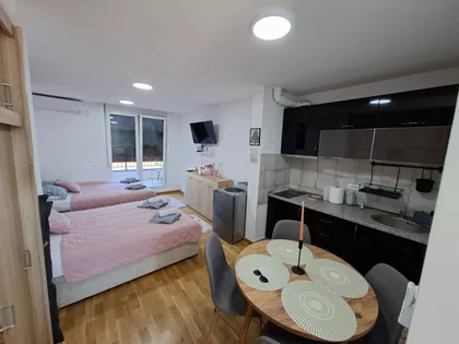 Nemanjina | 4zida.rs