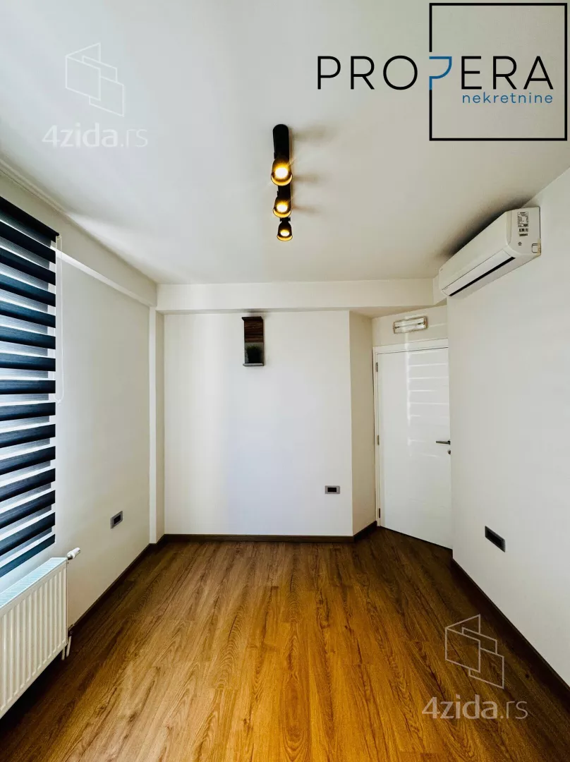 Kancelarija | 4zida