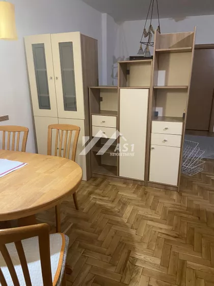 Jelene Lozanić | 4zida.rs