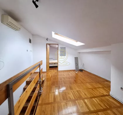 Učiteljsko Naselje | 4zida.rs