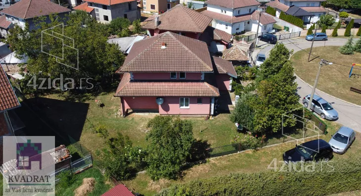 Kuća | 4zida