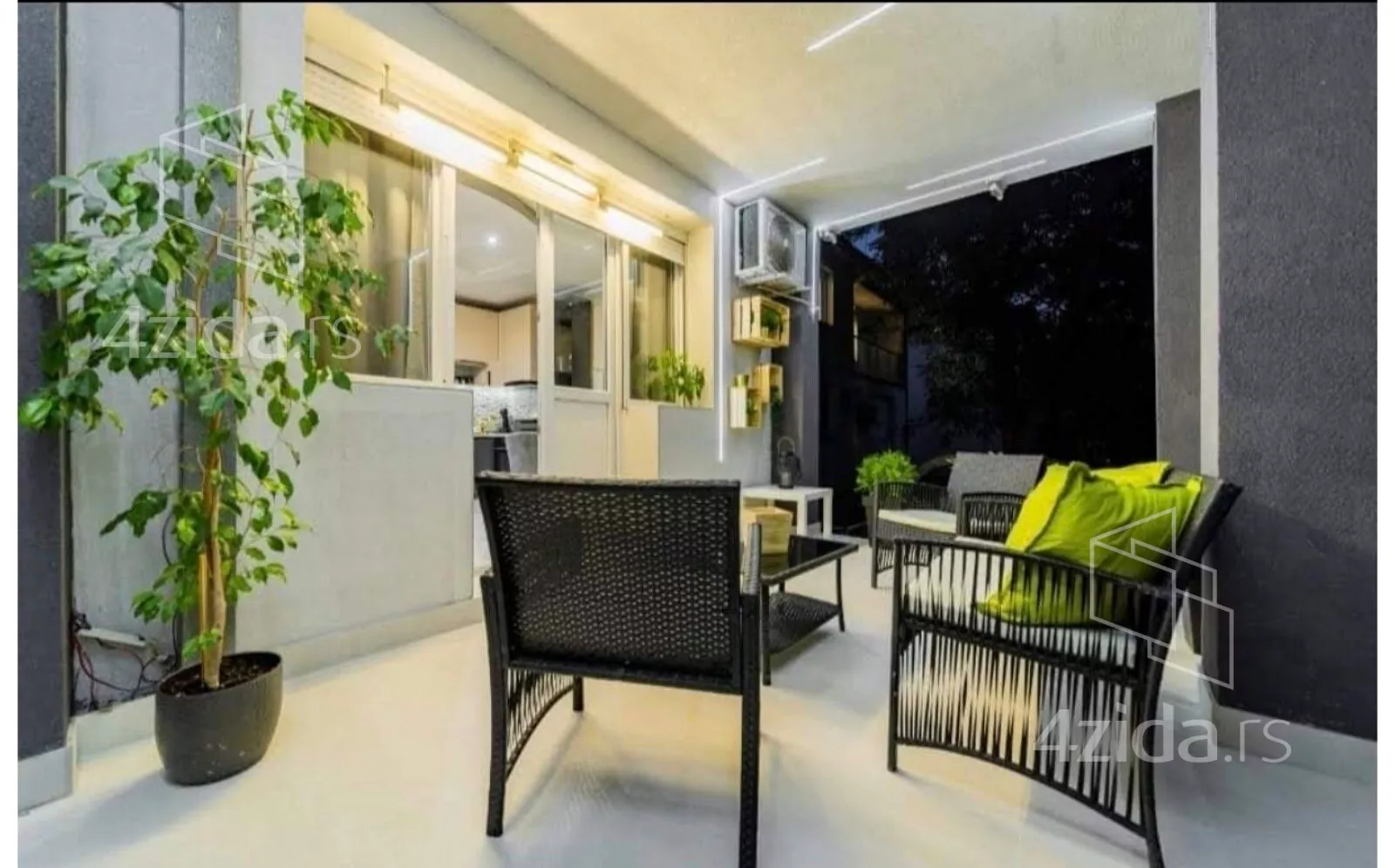 Dvosoban stan | 4zida