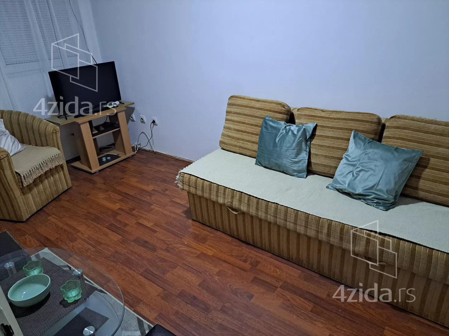 Garsonjera | 4zida