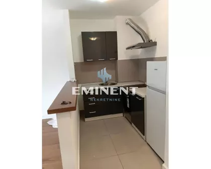 Dobanovačka | 4zida.rs