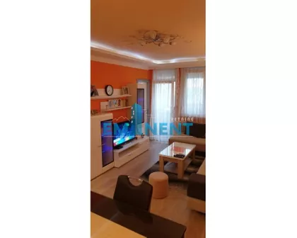 Gramšijeva | 4zida.rs