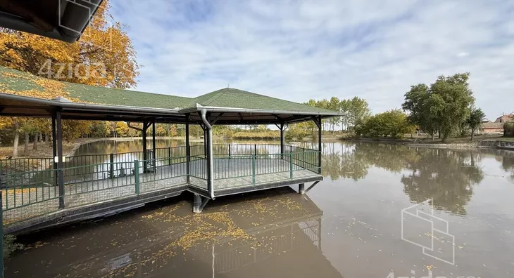 Ugostiteljski objekat | 4zida