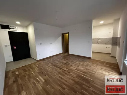 Petrovaradin | 4zida.rs