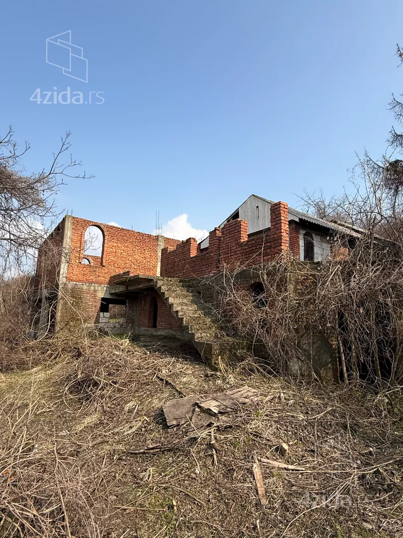 Građevinsko zemljište | 4zida