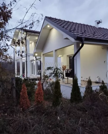 Čumić | 4zida.rs