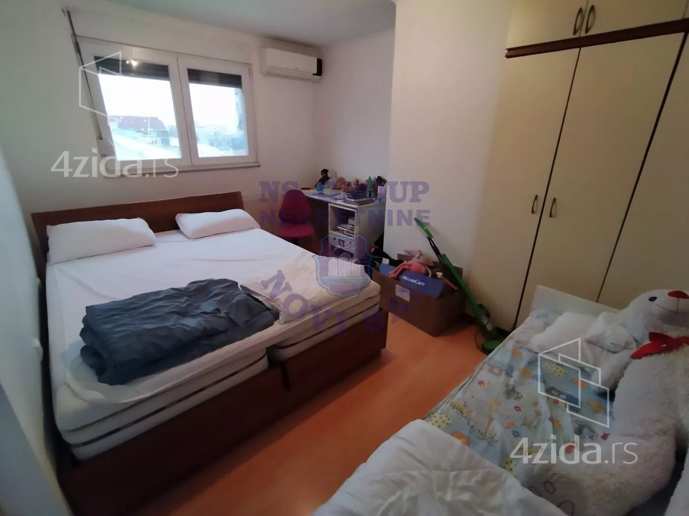 Dvoiposoban stan | 4zida