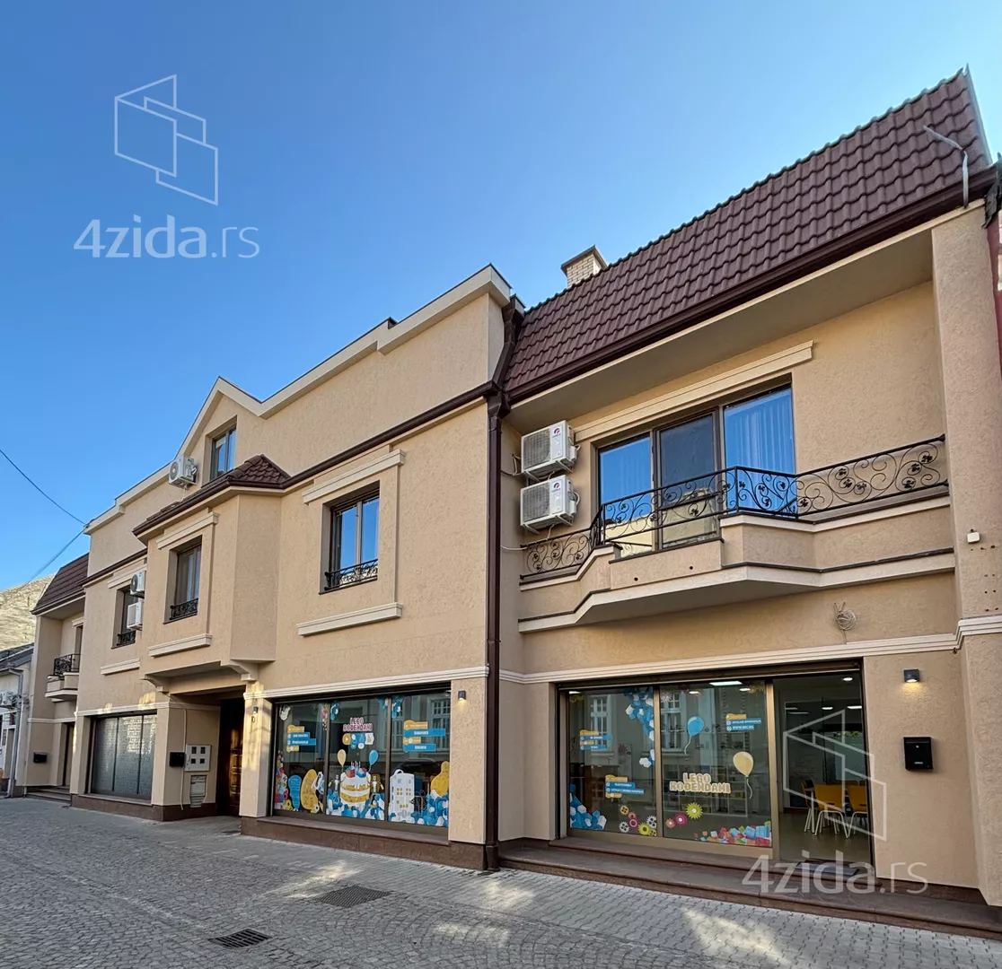 Poslovni prostor | 4zida