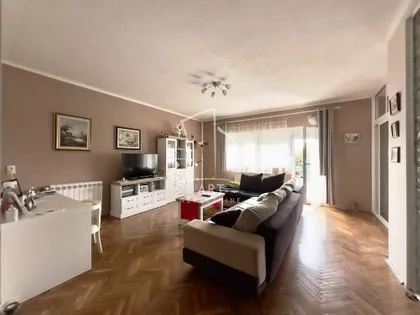Zemunska (Novi Banovci) | 4zida.rs
