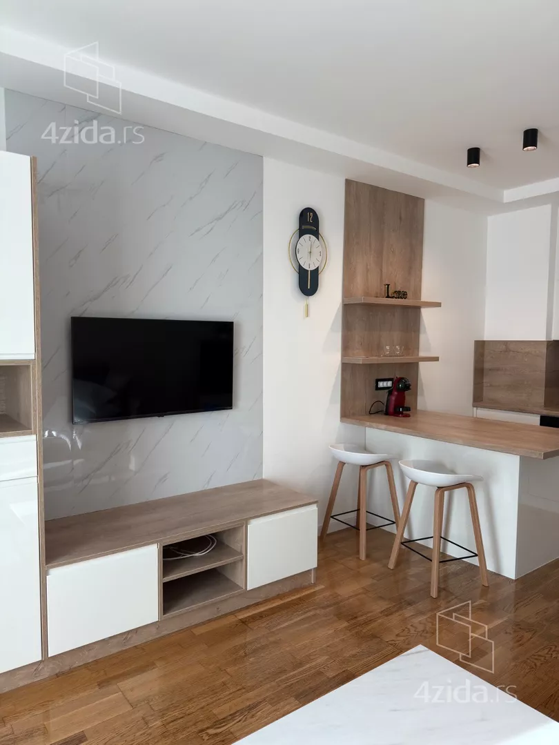 Garsonjera | 4zida