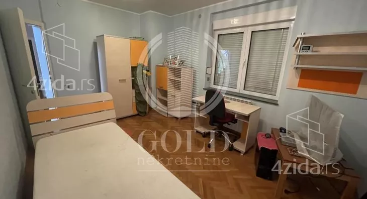 4-etažna kuća | 4zida