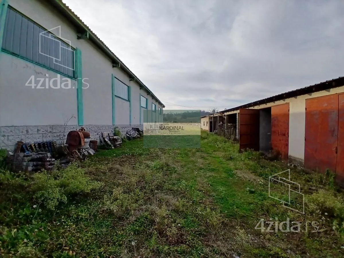 Poslovni prostor | 4zida