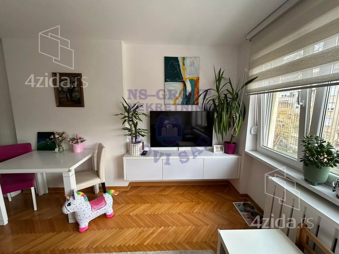 Dvoiposoban stan | 4zida