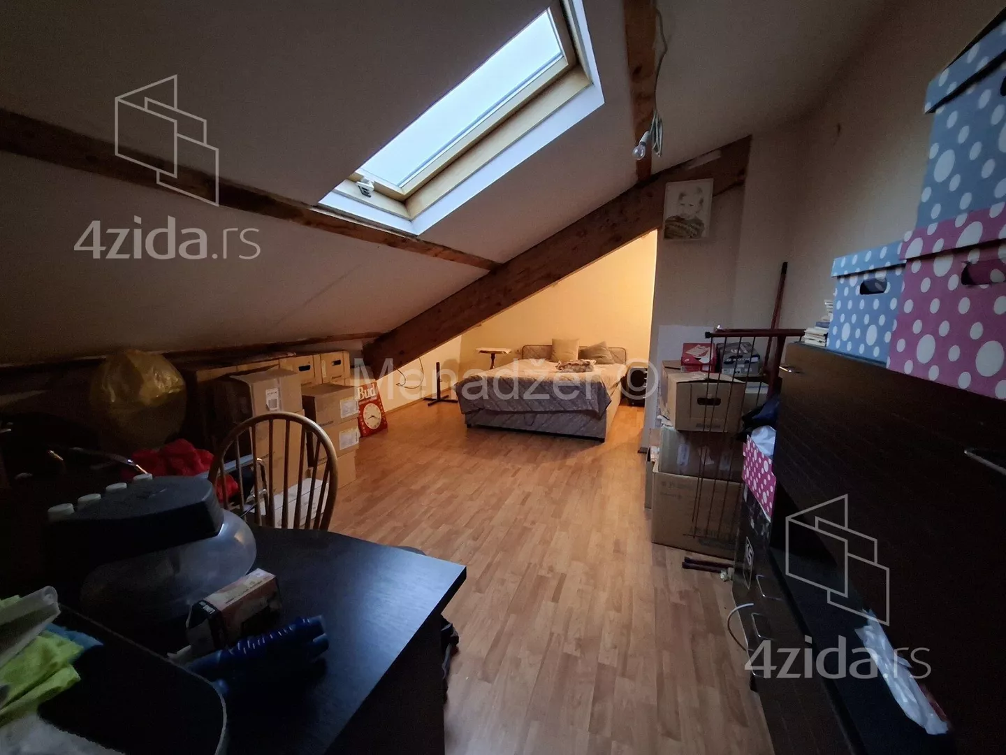 Troiposoban stan | 4zida