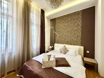 Cetinjska | 4zida.rs