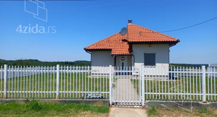 Poljoprivredno zemljište | 4zida