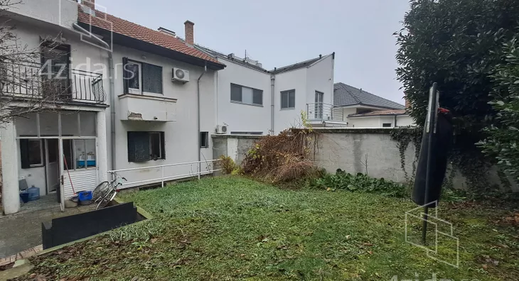 4-etažna kuća | 4zida