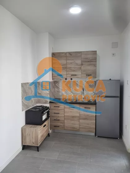 Učiteljska | 4zida.rs