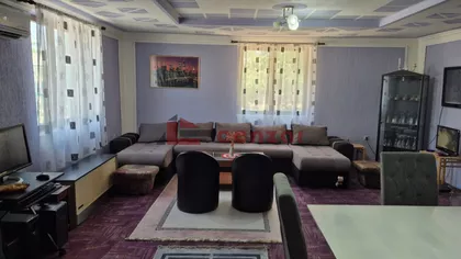 Makova Sedmica | 4zida.rs