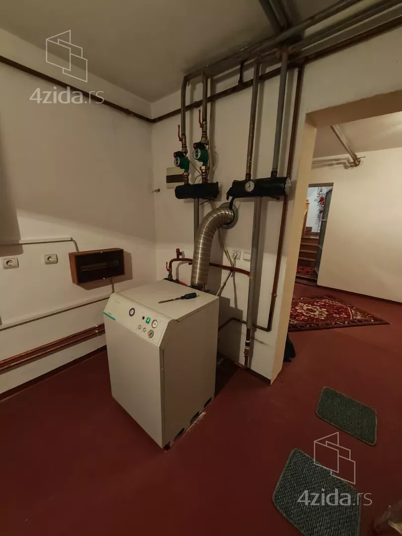 3-etažna kuća | 4zida