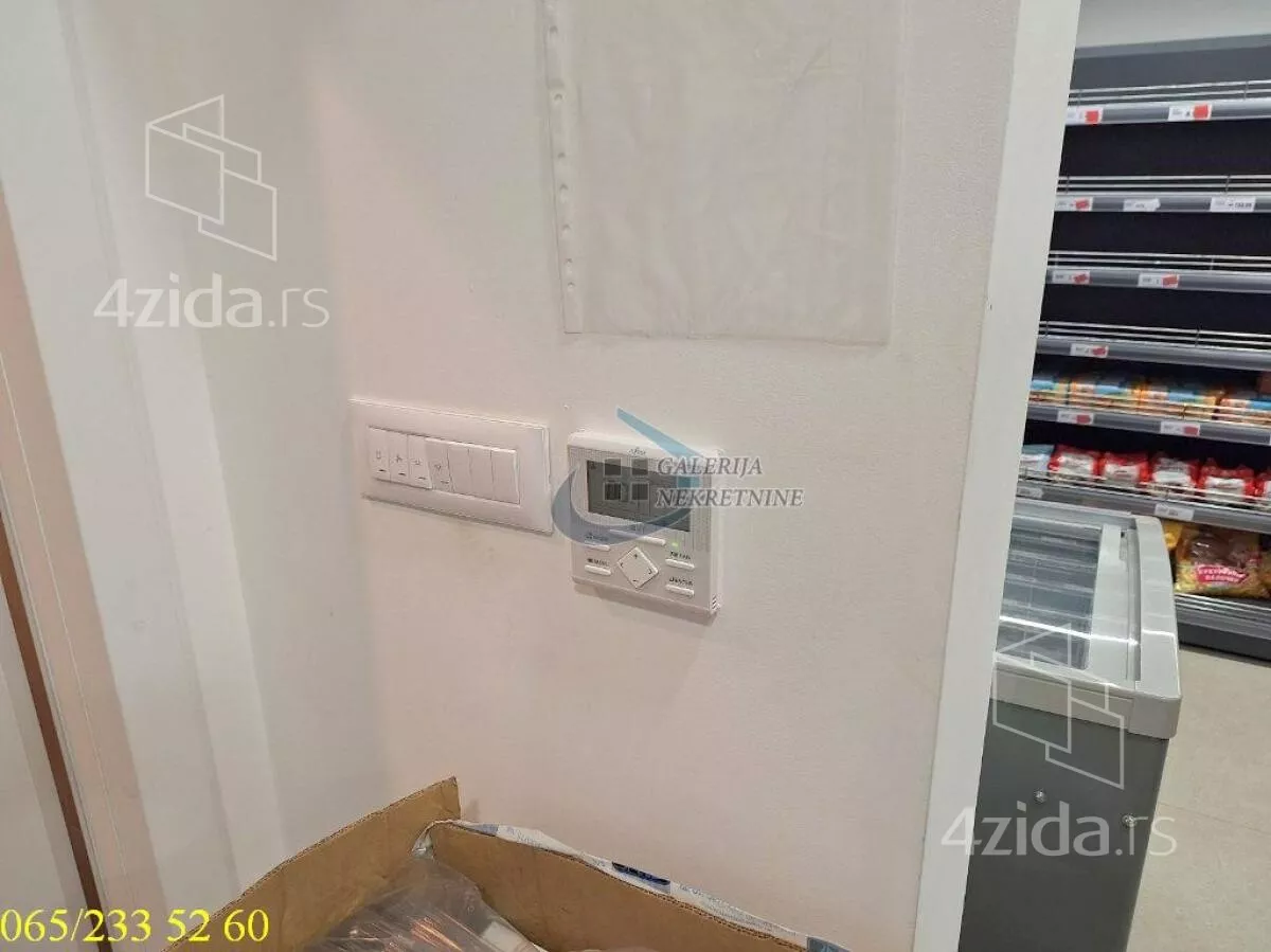 Lokal | 4zida