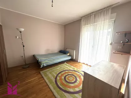 Grbavica | 4zida.rs