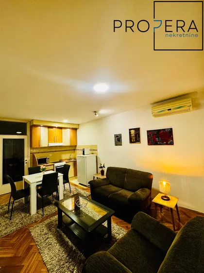 Jovana Ristića | 4zida.rs