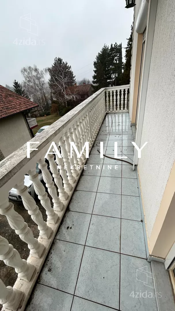 3-etažna kuća | 4zida