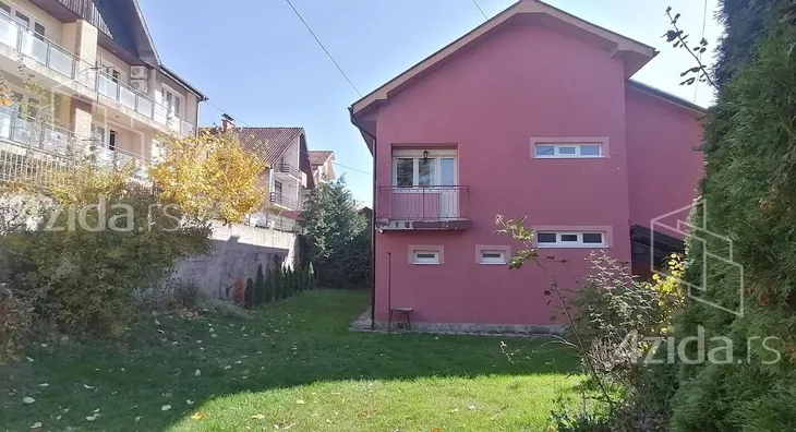 3-etažna kuća | 4zida