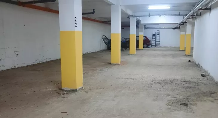Parking | 4zida