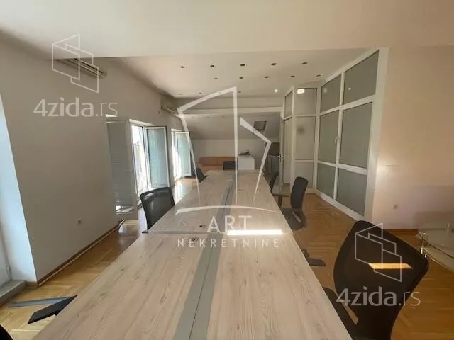 Kancelarija | 4zida