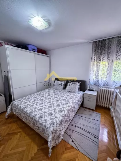 Dom Zdravlja | 4zida.rs