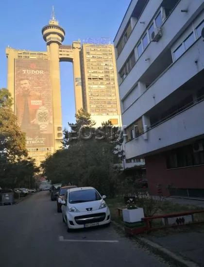 Bulevar Arsenija Carnojevica | 4zida.rs