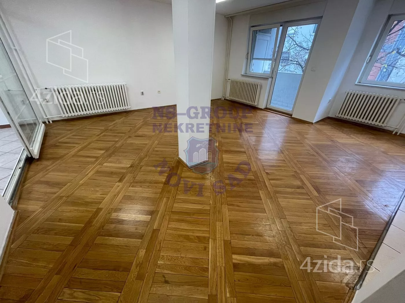 Troiposoban stan | 4zida