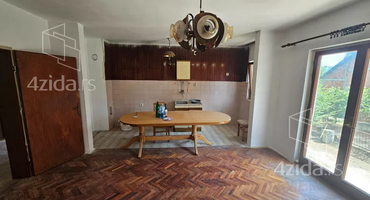 4-etažna kuća | 4zida