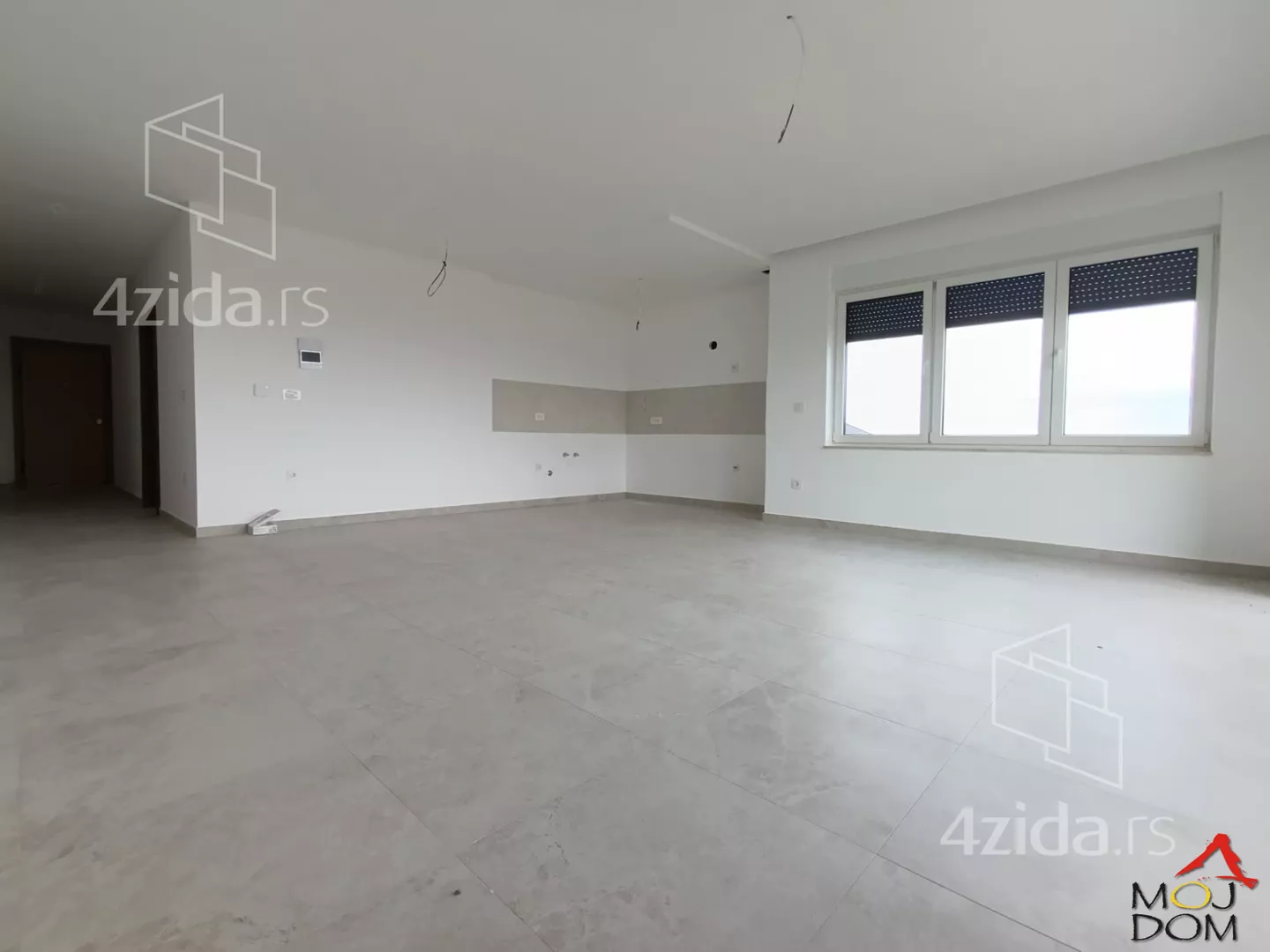 Četvorosoban stan | 4zida